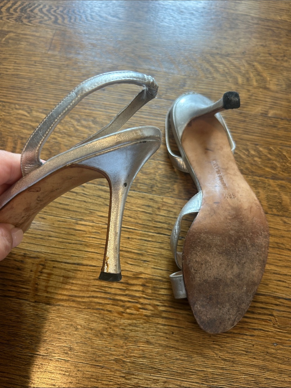 Manolo Blahnik Metallic Silver Slingback Sandals - Picture 4 of 5